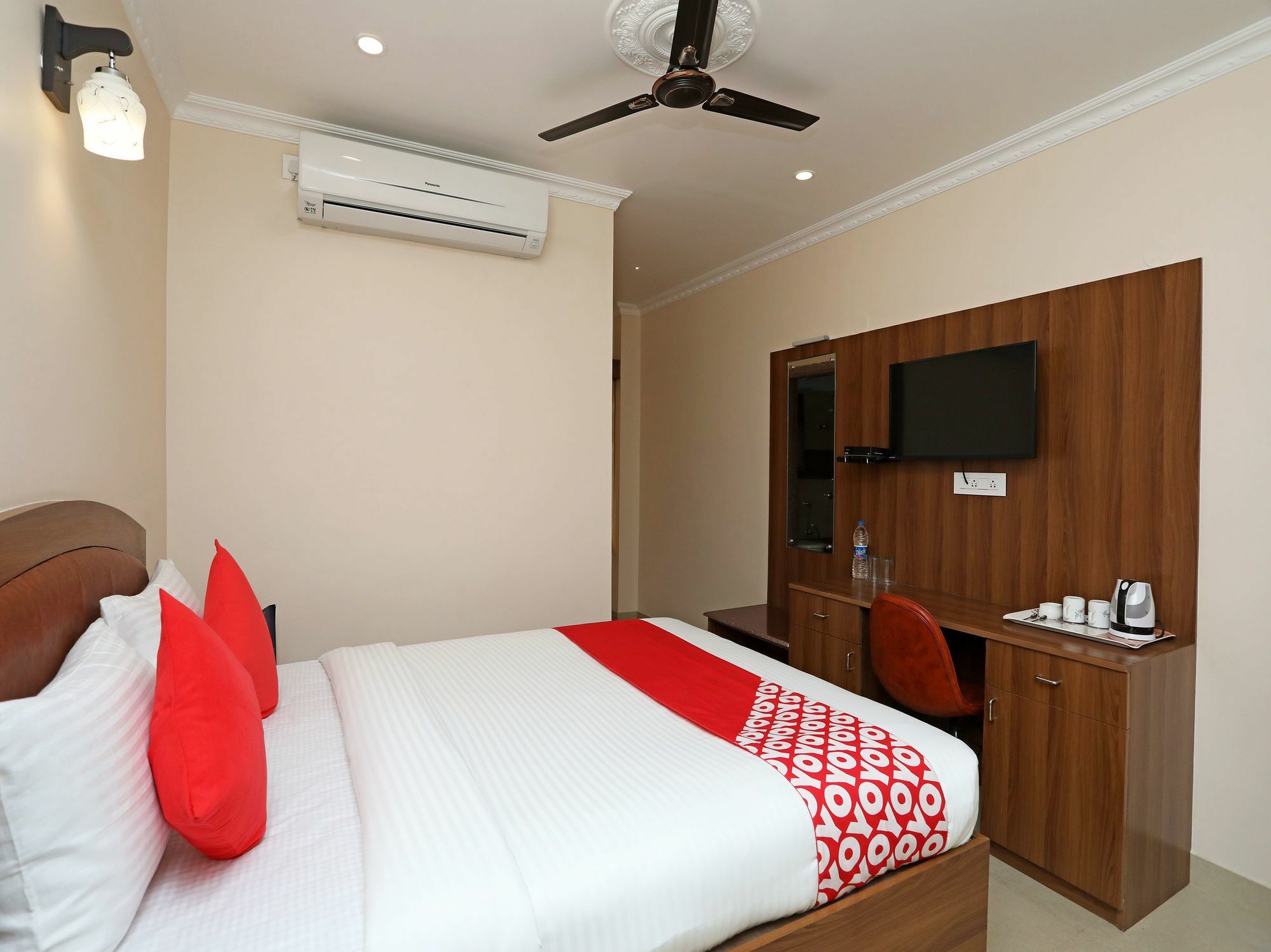 Hotel Oyo 13528 Kumud Plaza Bhuvanéšvar Exteriér fotografie